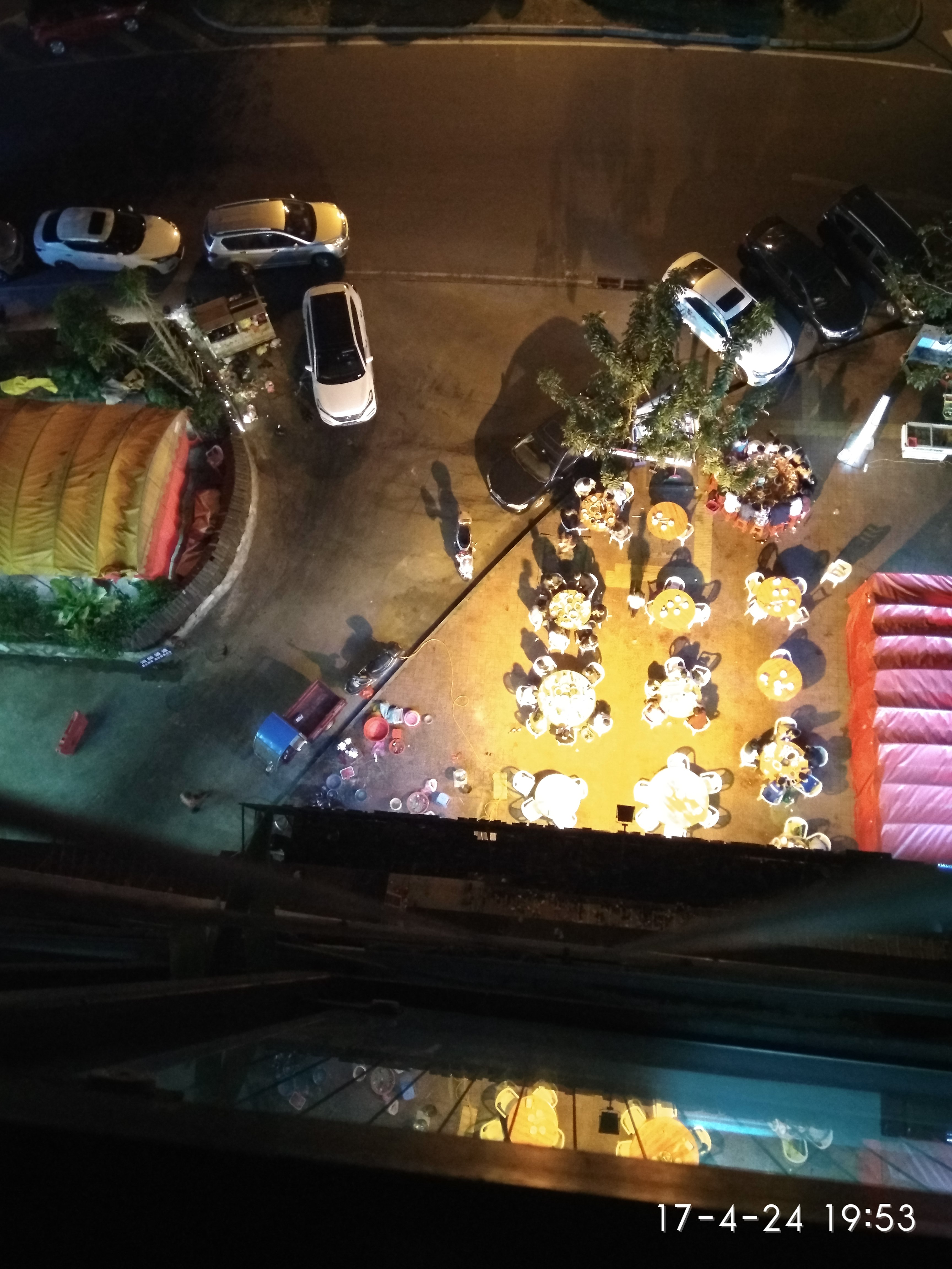 龙桥大排档油烟机扰民向哪里投诉,晚上开到很