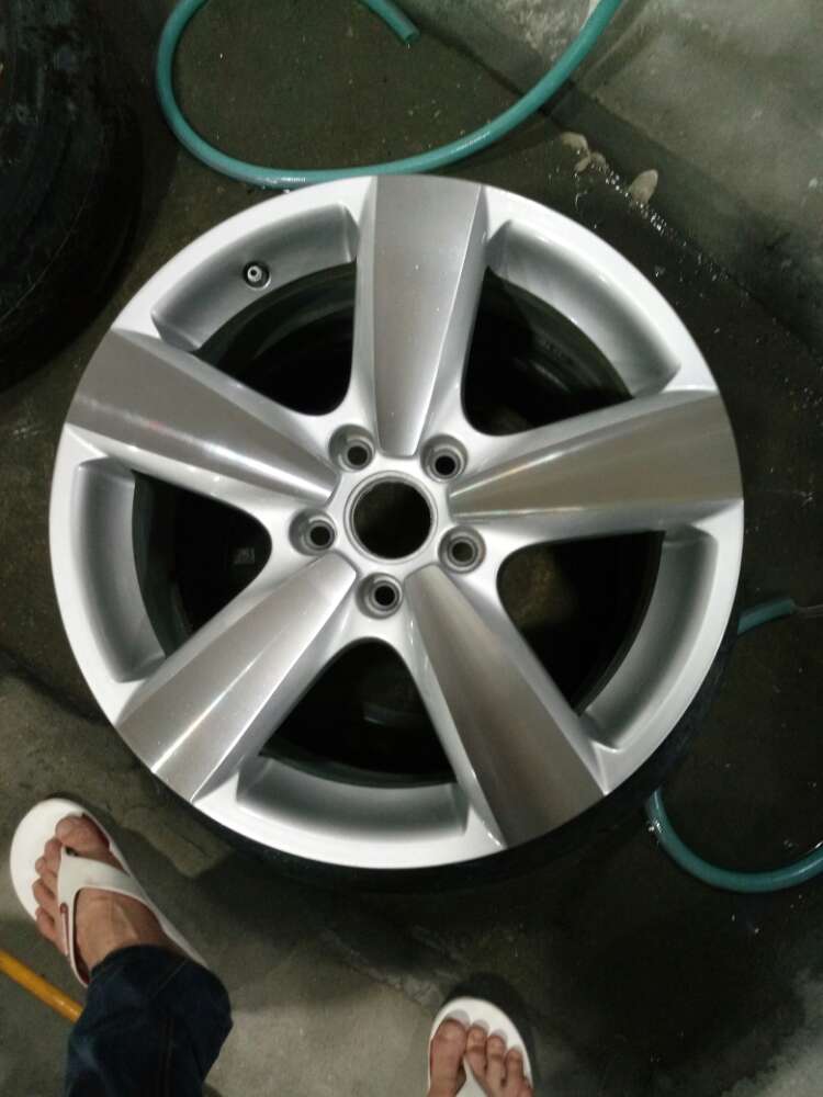 莆田车毂汇轮毂修复拉丝改色改工艺电镀整圆