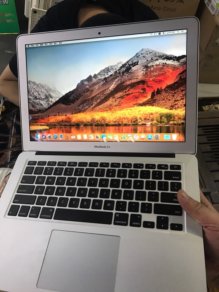 苹果笔记本macbookair2017款i5处理器国行13寸128g