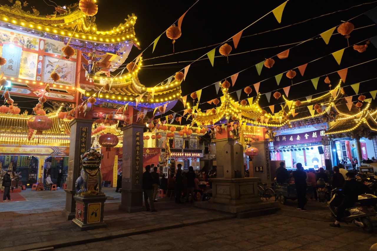 涵江区石庭东游明安殿持戒之夜景,明天凌晨4点出戒!