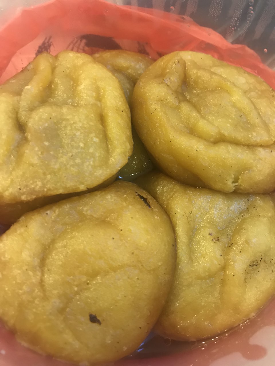 前天晚上的满月酒还是龙虾红膏蟳