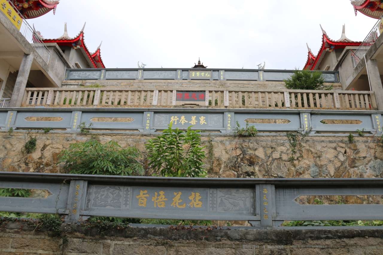 西来禅寺图片