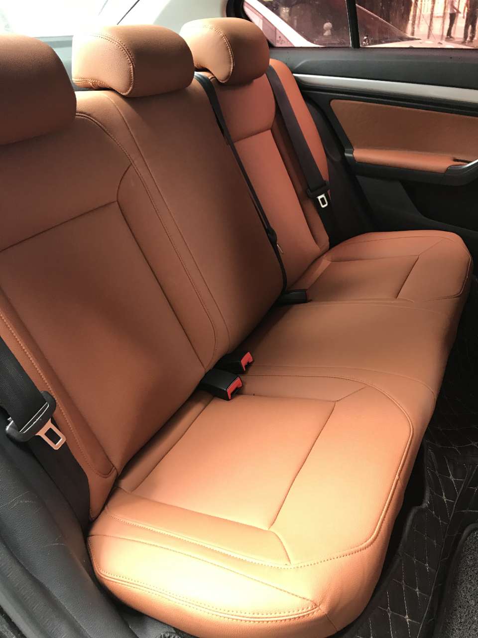 艺兴车改莆田汽车大众朗逸内饰座椅门板改色翻新效果怎么样