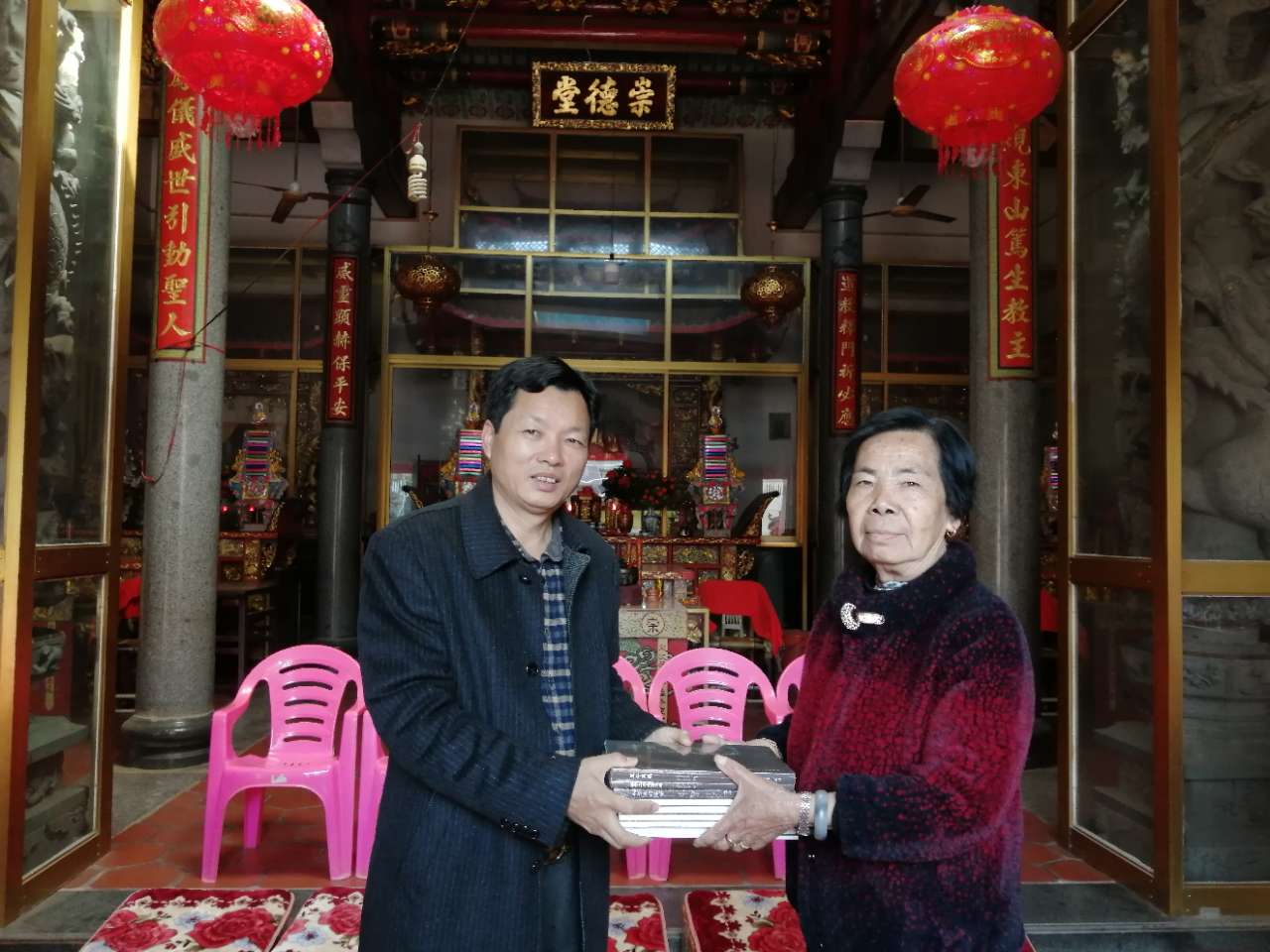 朱金坤会长慰问东海镇道友